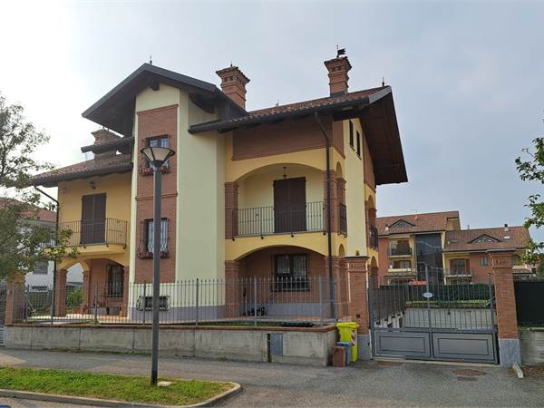 Villa in vendita a Ciriè